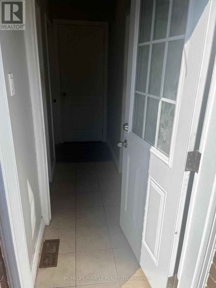 163 Gracedale Boulevard, Toronto, ON - Indoor Photo Showing Other Room