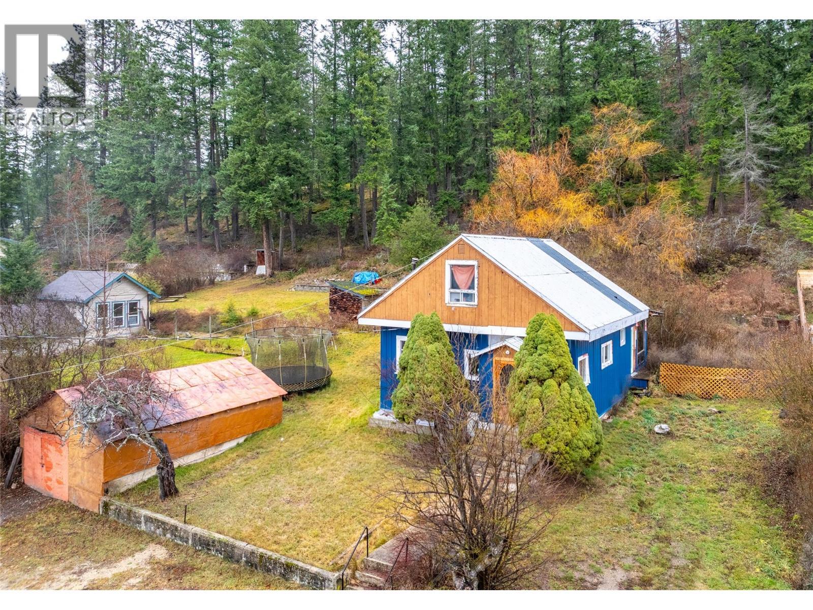 1412 Ainsworth Avenue, Riondel, BC