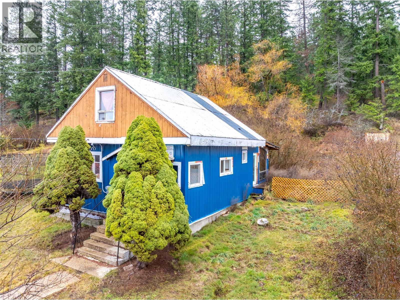 1412 Ainsworth Avenue, Riondel, BC