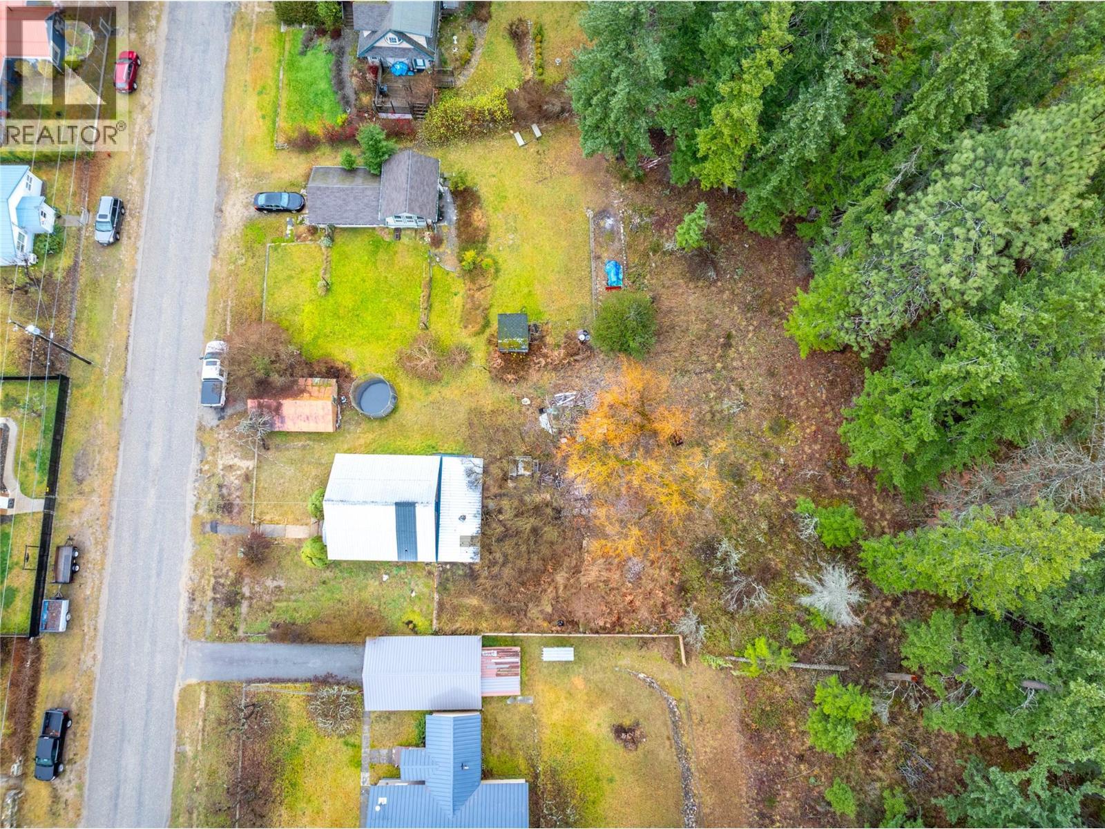 1412 Ainsworth Avenue, Riondel, BC