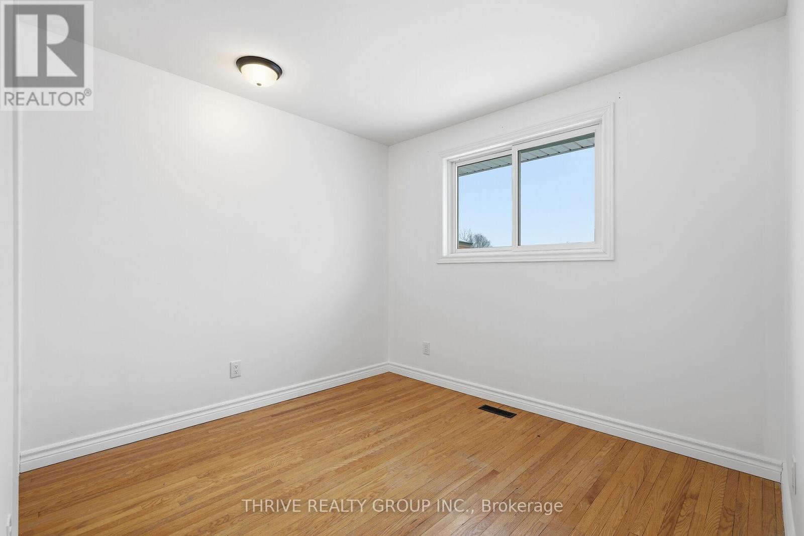 64 Jena Crescent, London East (East I), ON