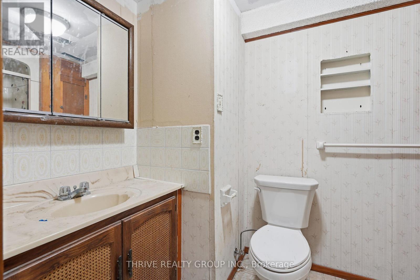 64 Jena Crescent, London East (East I), ON