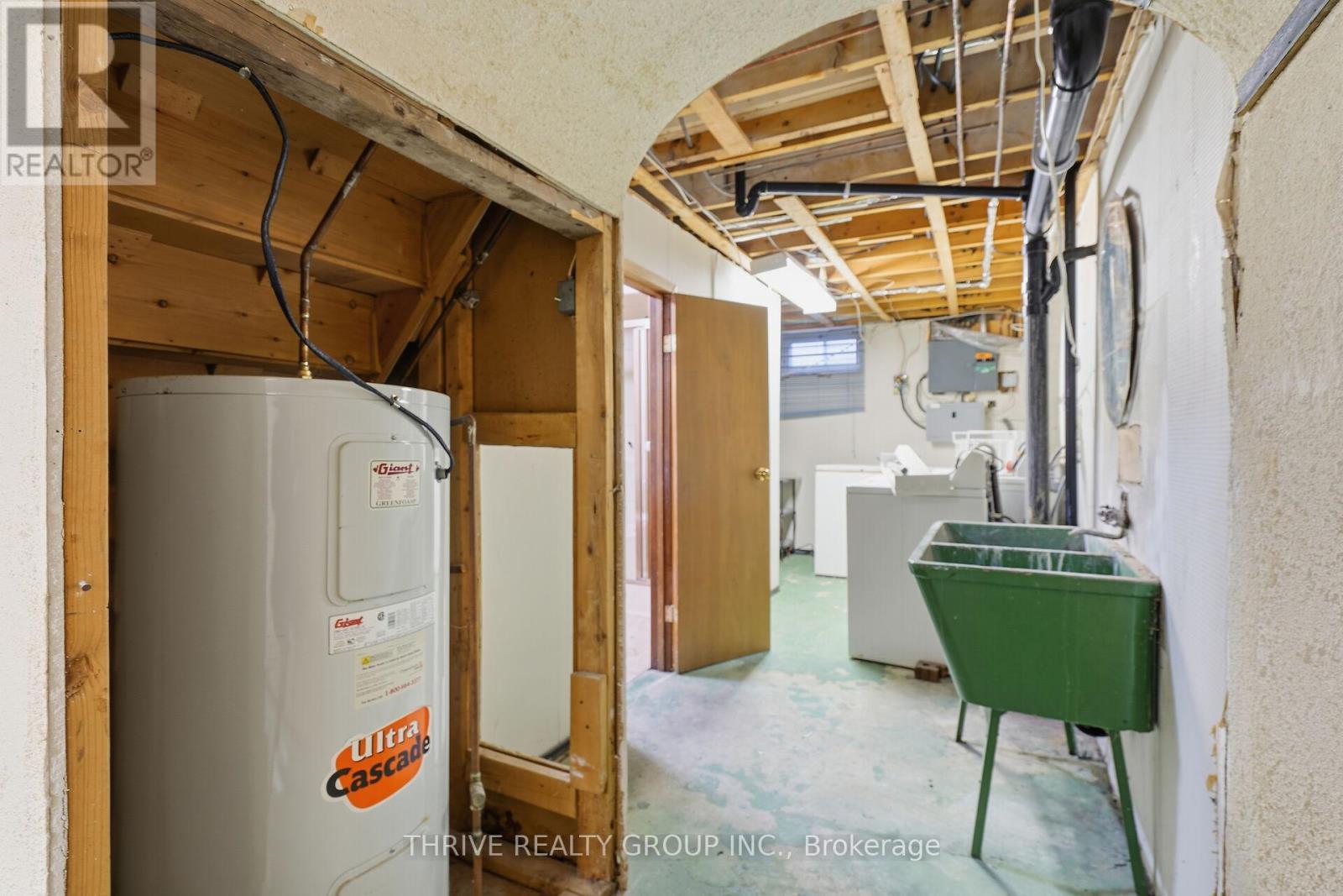 64 Jena Crescent, London East (East I), ON