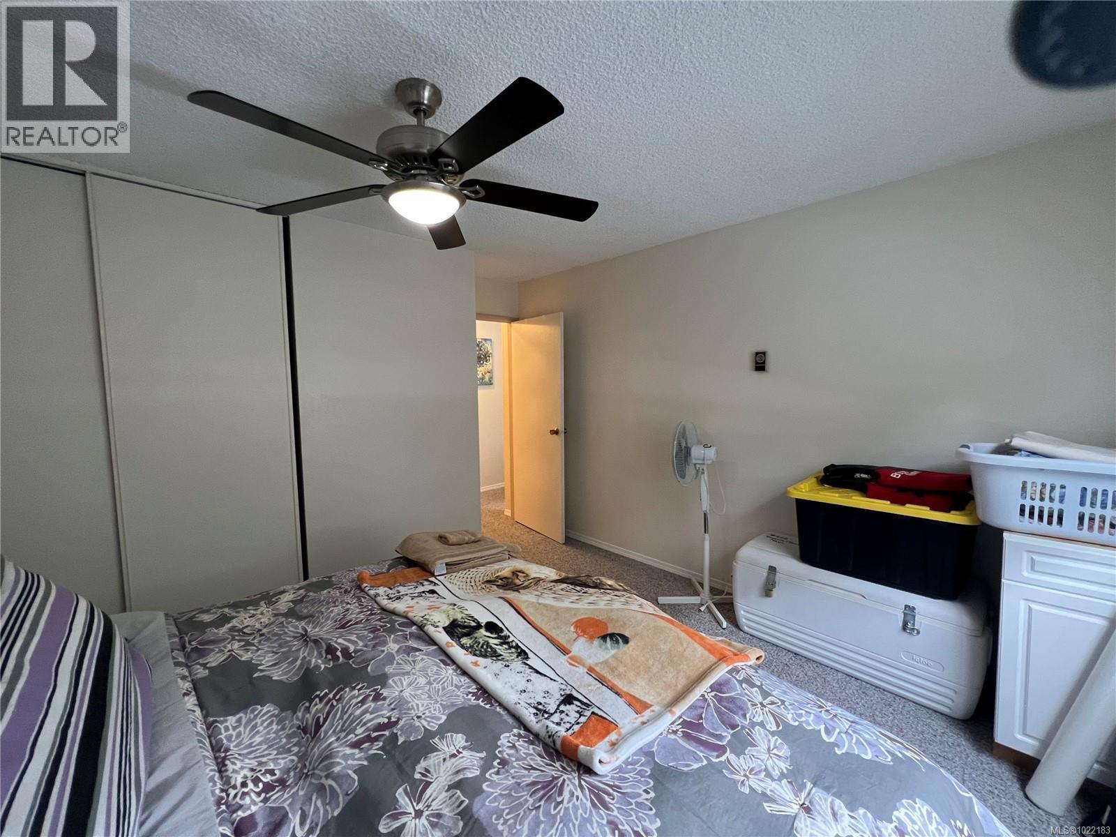 202 651 Maquinna Dr N, Tahsis, BC - Indoor Photo Showing Bedroom