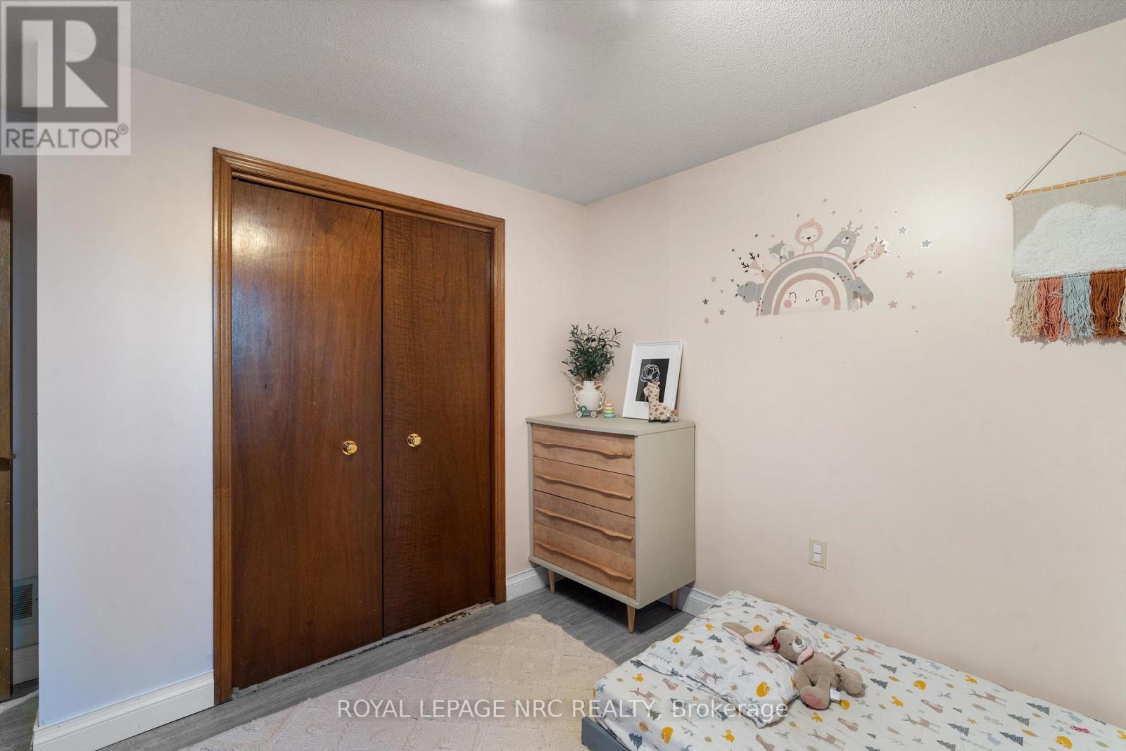 163 Pine Street S, Thorold (Thorold Downtown), ON