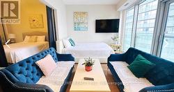 4201 - 12 YORK STREET Toronto, ON M5J 2Z2