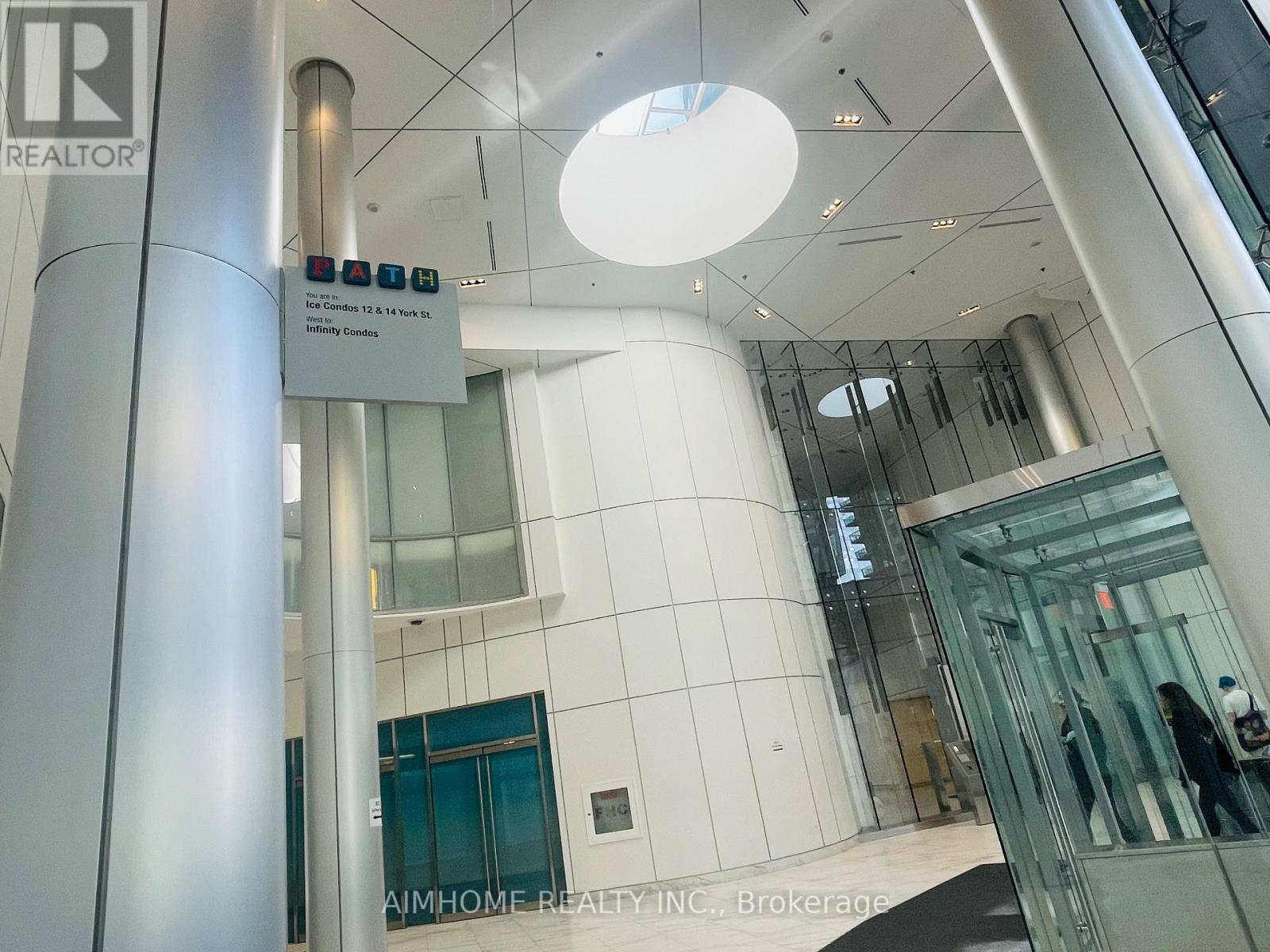 4201 - 12 York Street, Toronto, ON