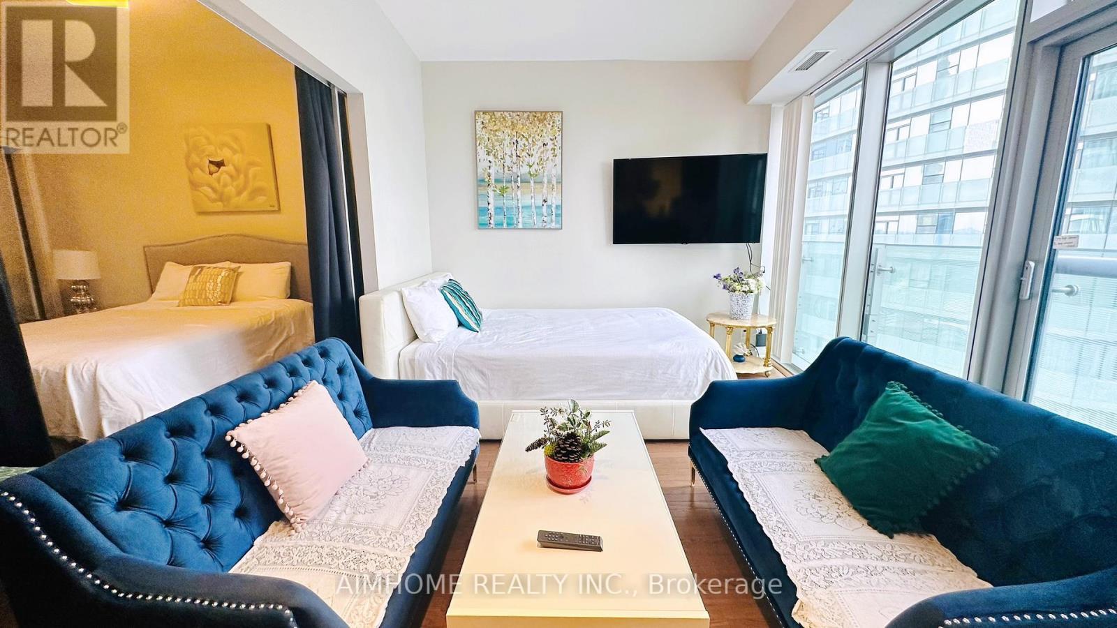 4201 - 12 York Street, Toronto, ON