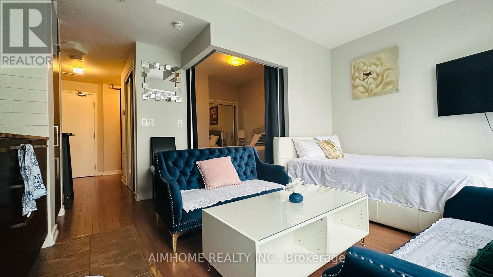 4201 - 12 York Street, Toronto, ON