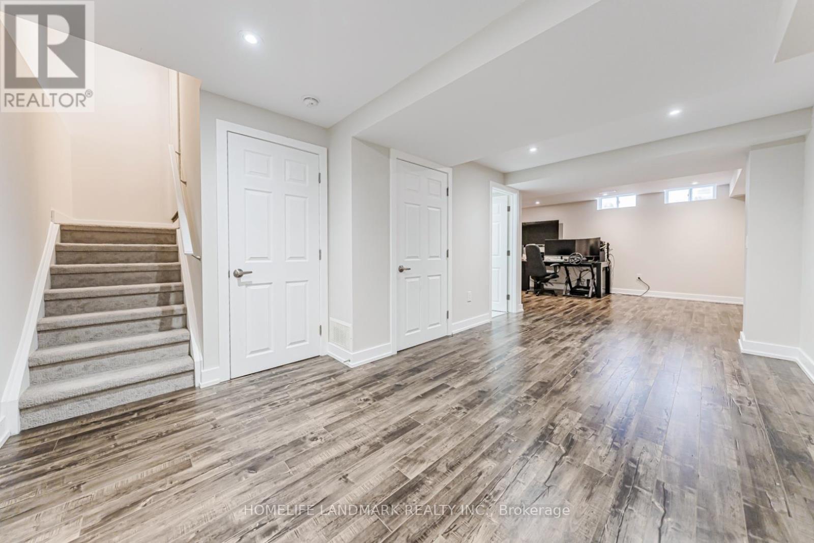 62 Helliwell Crescent, Richmond Hill, ON - Indoor