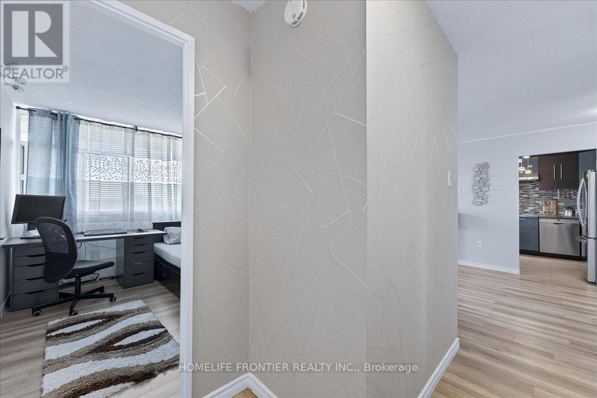 605 - 2301 Derry Road W, Mississauga, ON