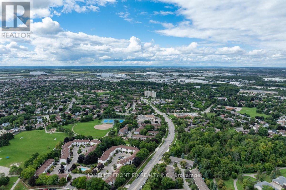 605 - 2301 Derry Road W, Mississauga, ON