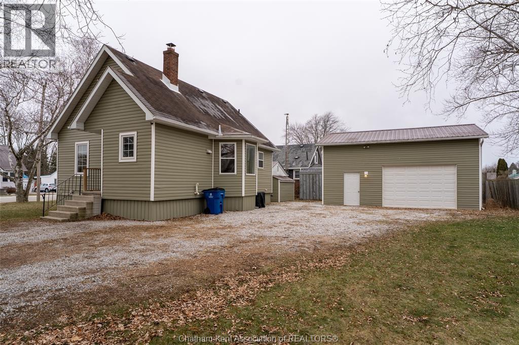 104 Brander Avenue, Wallaceburg, ON - Outdoor