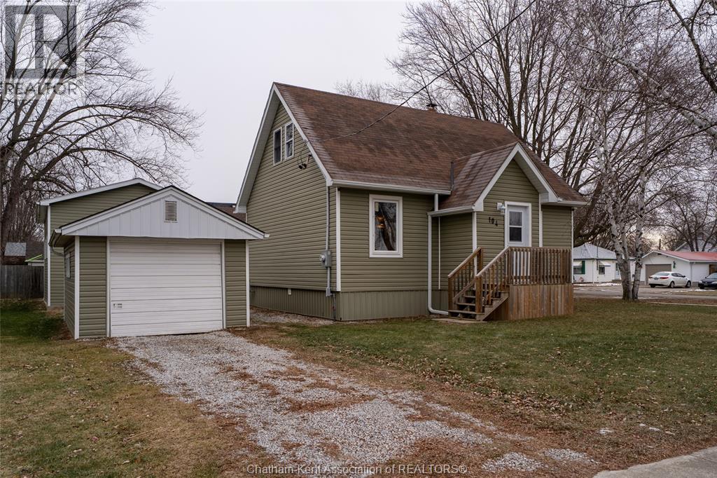 104 Brander Avenue, Wallaceburg, ON - Outdoor