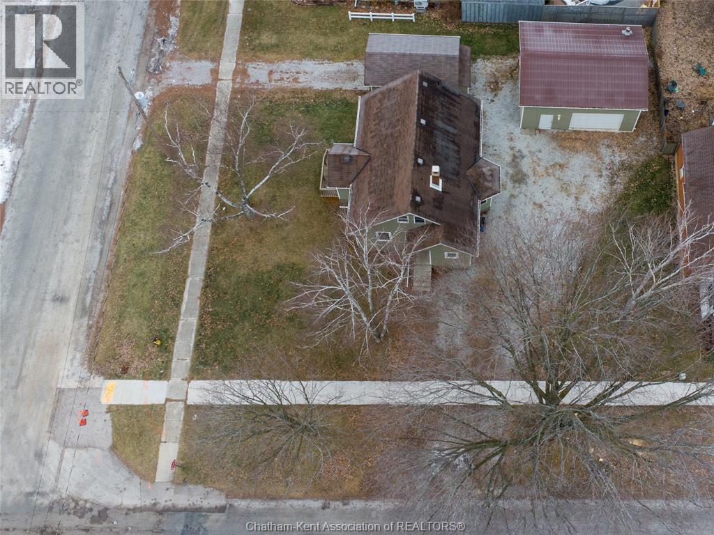 104 Brander Avenue, Wallaceburg, ON - Outdoor