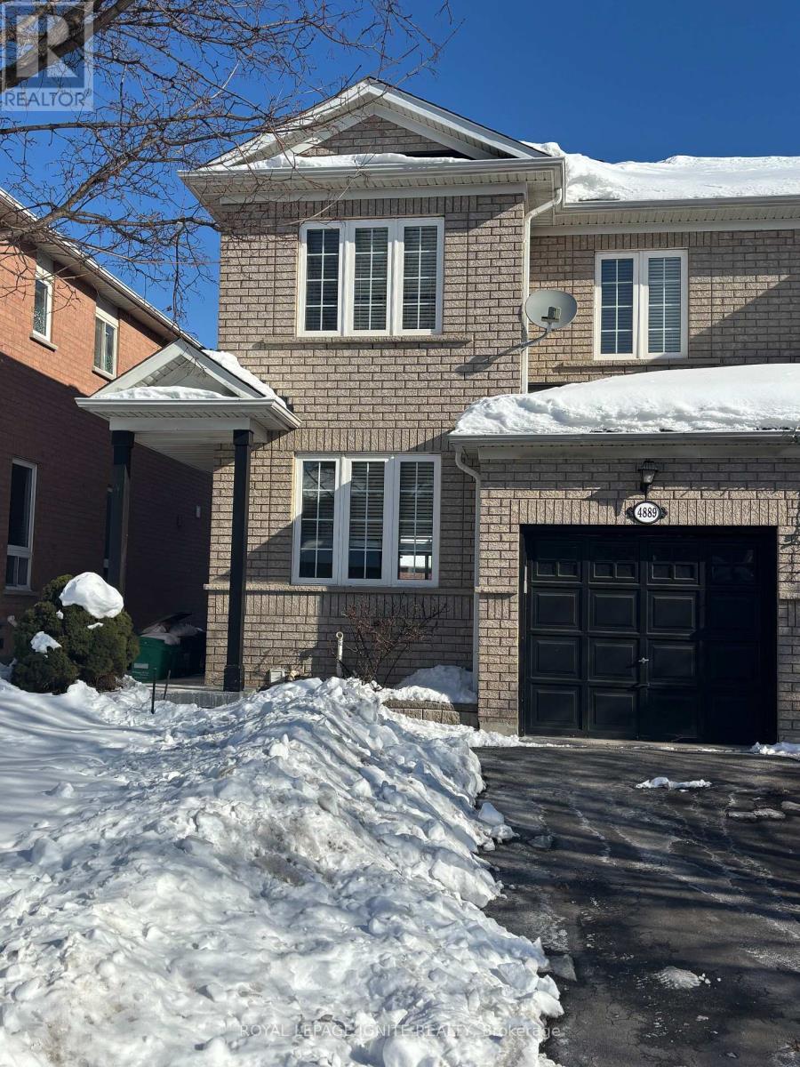4889 Yorkshire Avenue, Mississauga, ON - Outdoor