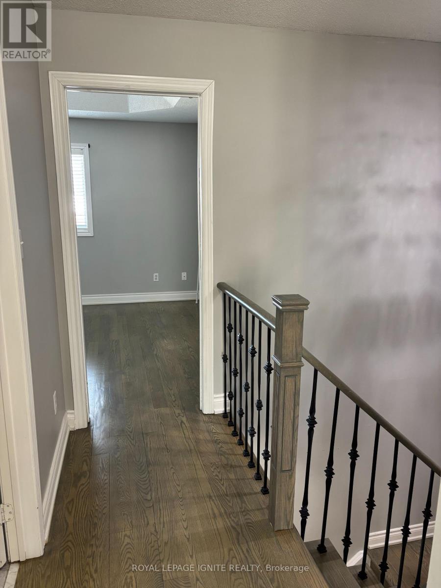 4889 Yorkshire Avenue, Mississauga, ON - Indoor Photo Showing Other Room