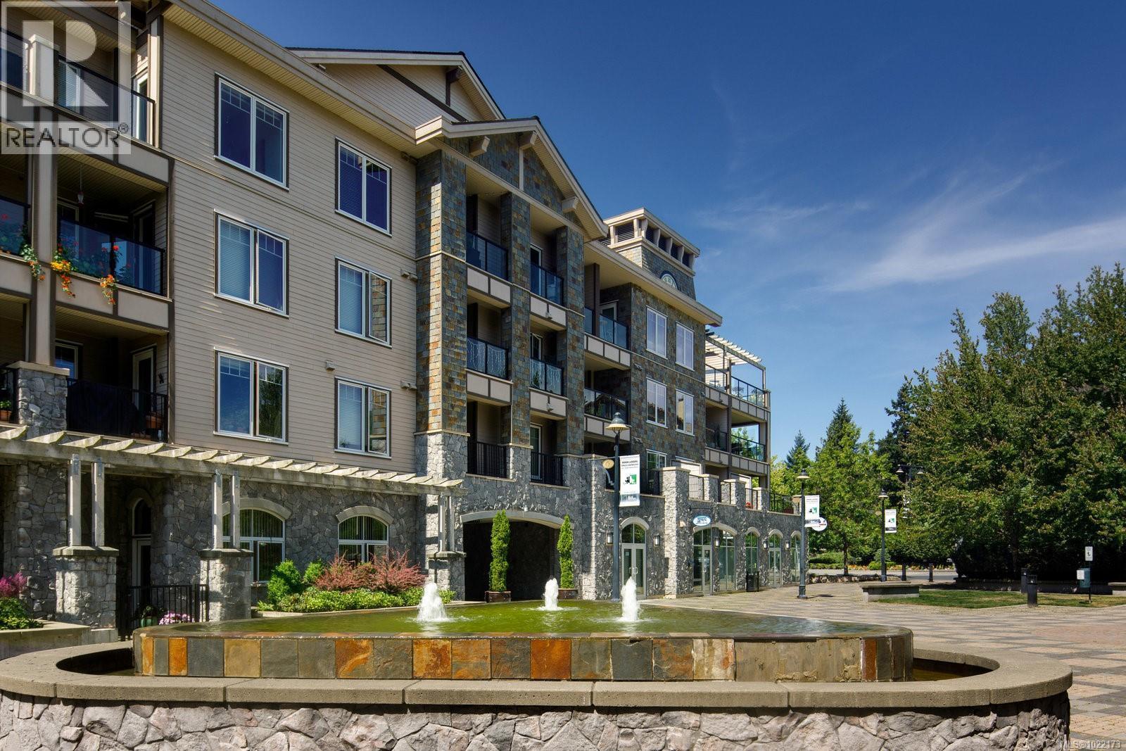 416 1335 Bear Mountain Pkwy, Langford, BC - Outdoor