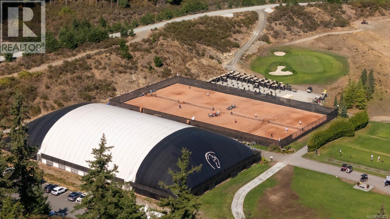 416 1335 Bear Mountain Pkwy, Langford, BC - Outdoor With View