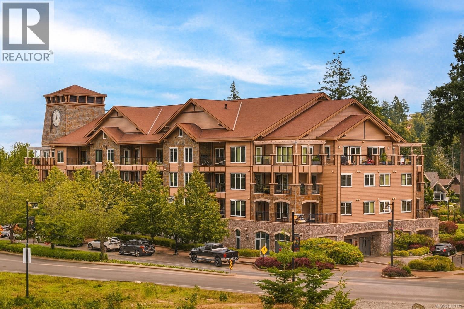 416 1335 Bear Mountain Pkwy, Langford, BC - Outdoor