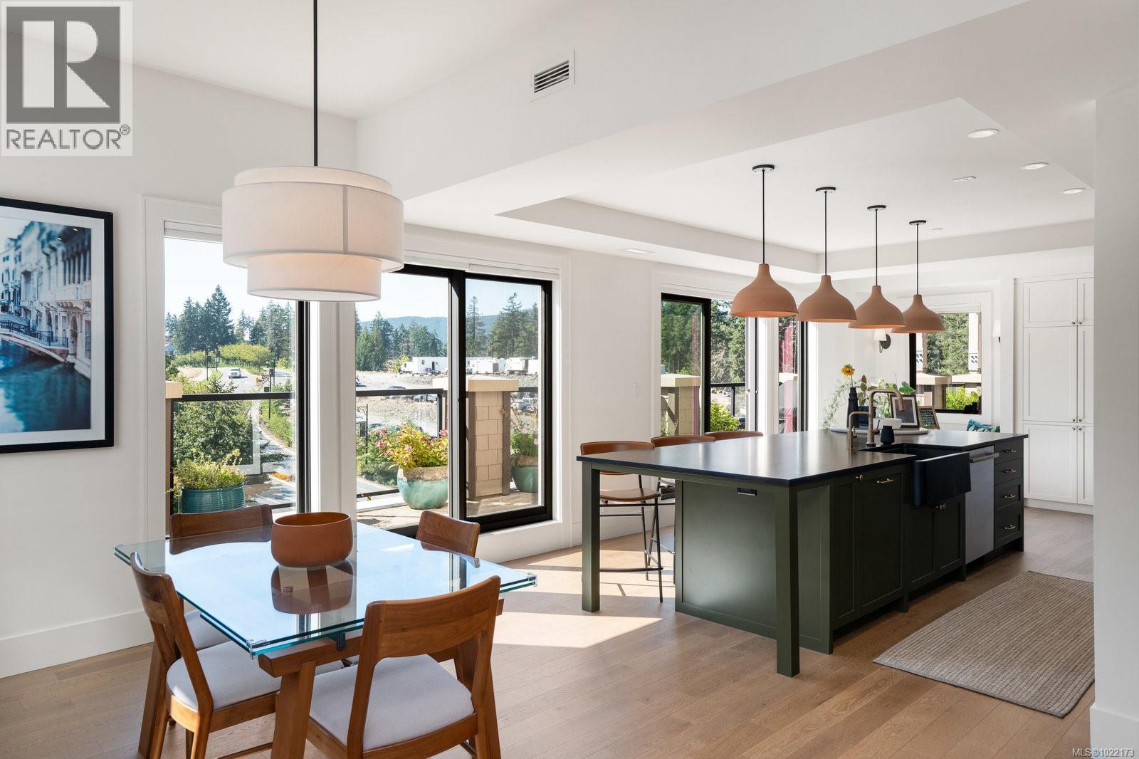 416 1335 Bear Mountain Pkwy, Langford, BC - Indoor