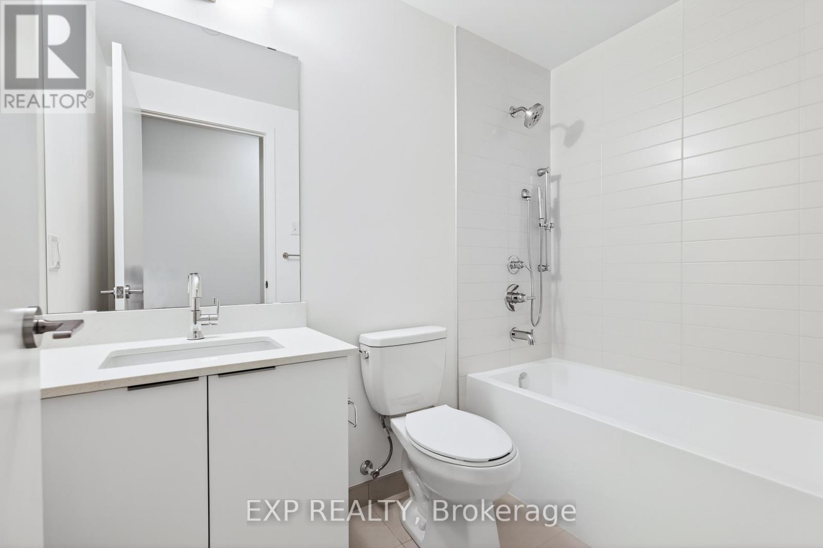 3079 Trafalgar Road, Oakville, ON