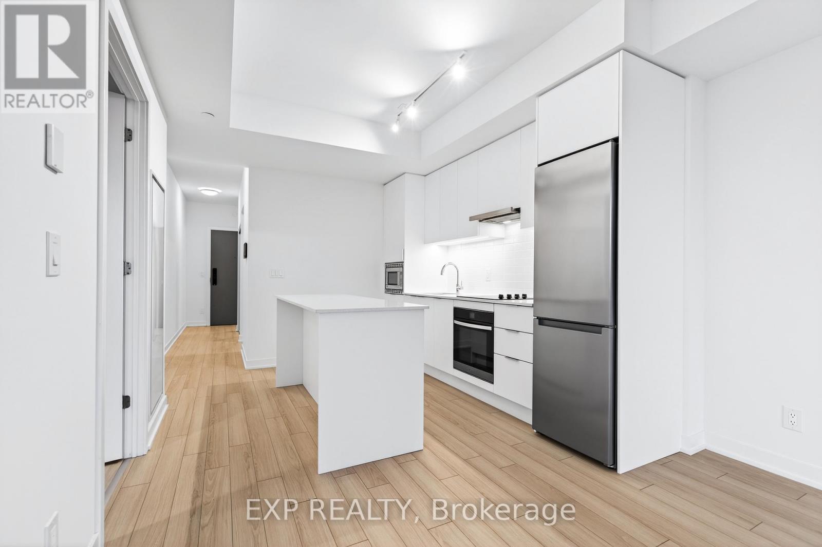 3079 Trafalgar Road, Oakville, ON