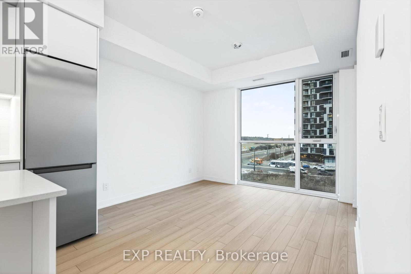 3079 Trafalgar Road, Oakville, ON