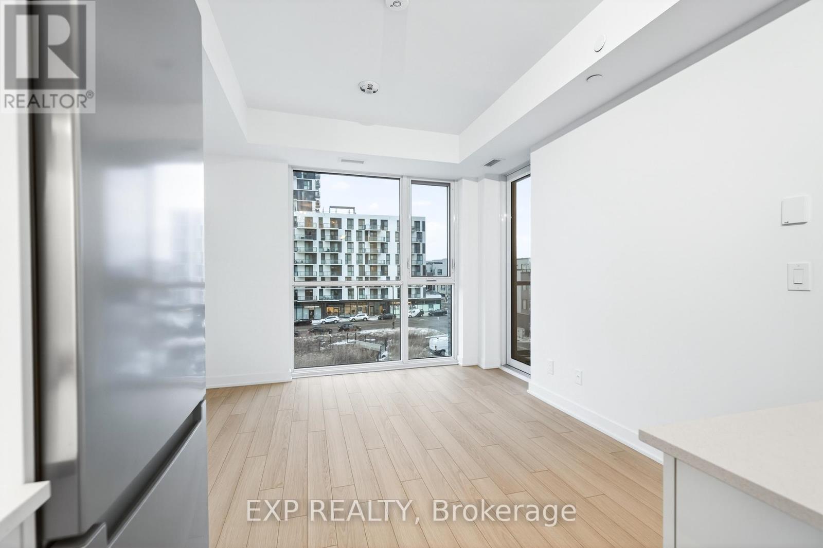 3079 Trafalgar Road, Oakville, ON