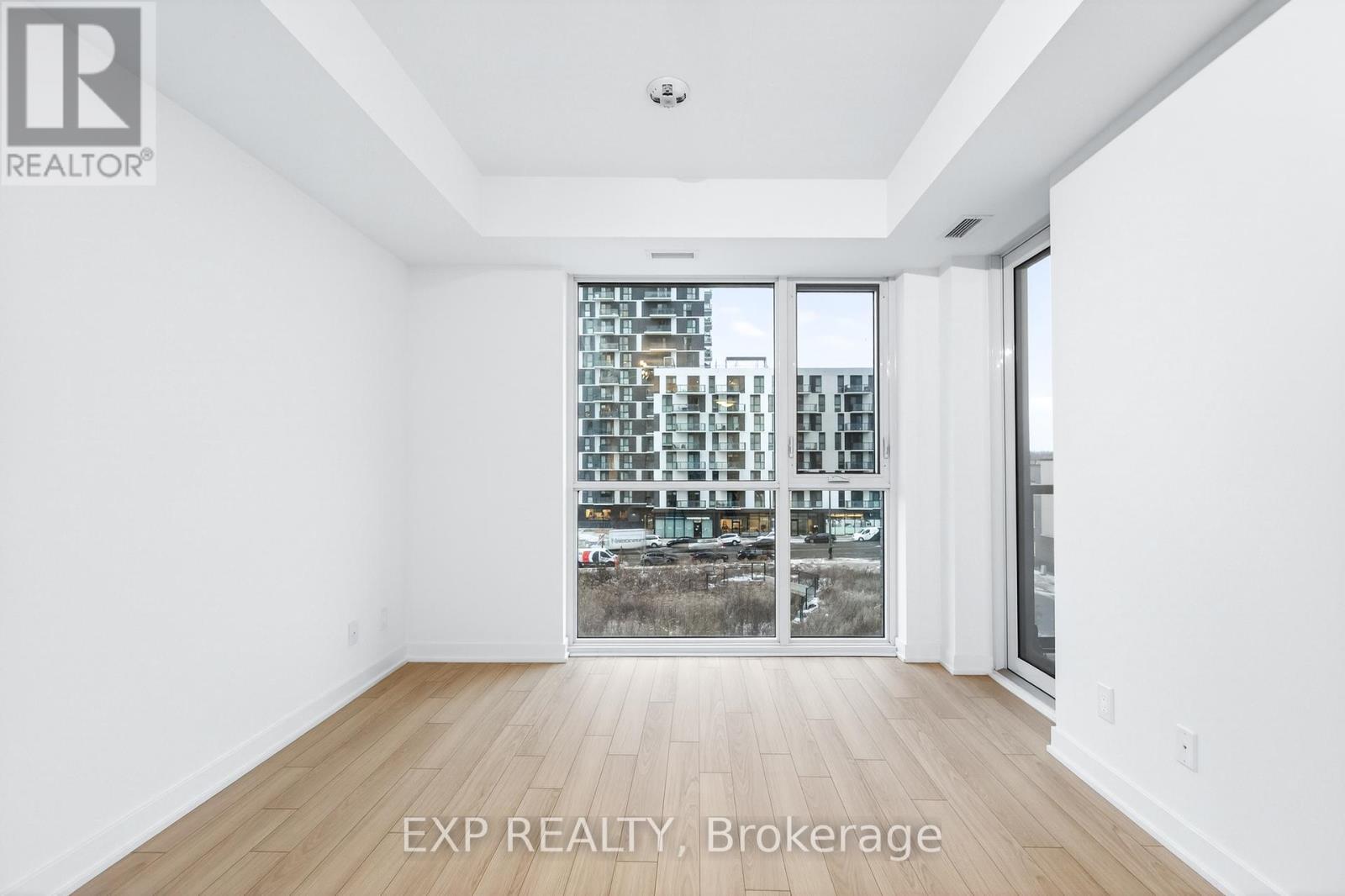 3079 Trafalgar Road, Oakville, ON