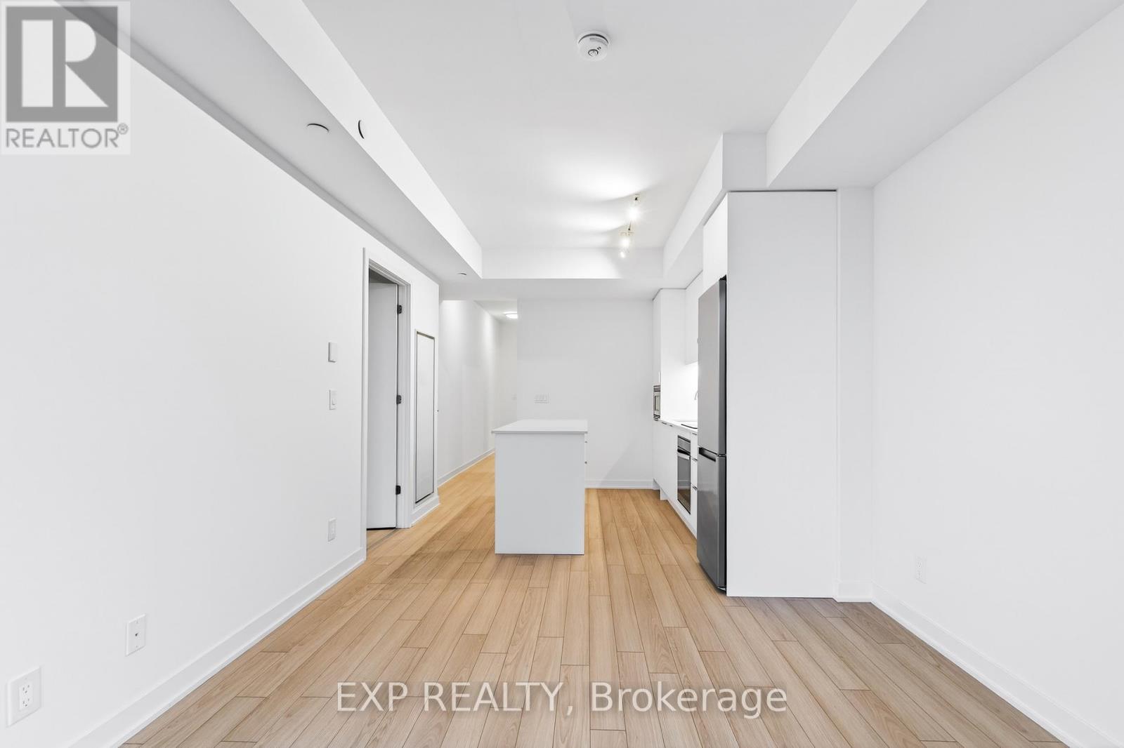 3079 Trafalgar Road, Oakville, ON