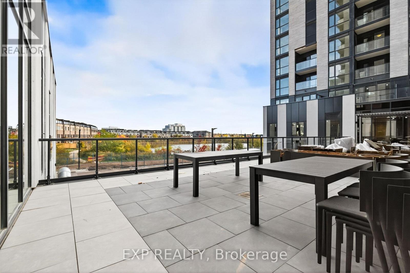 3079 Trafalgar Road, Oakville, ON