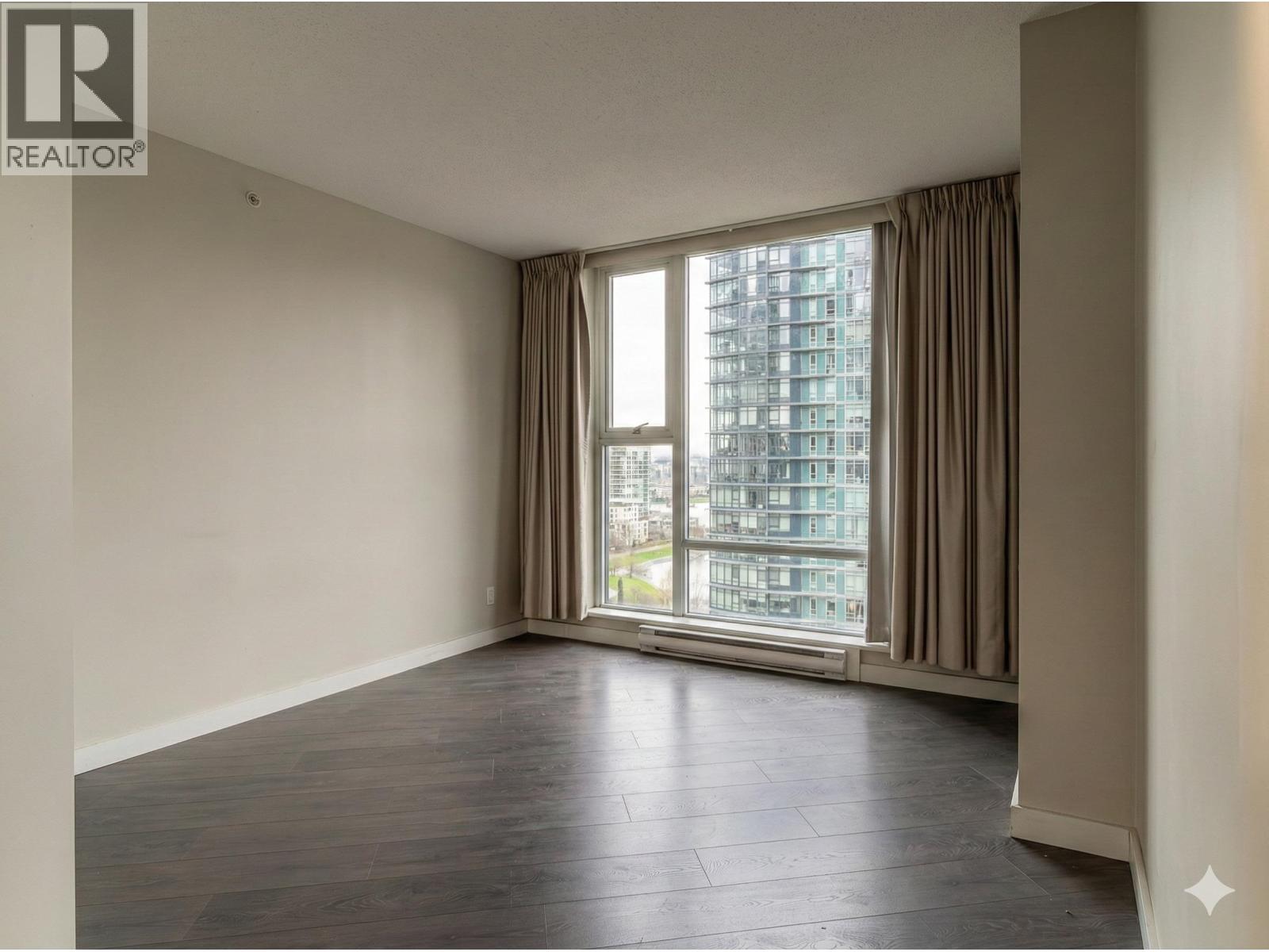 1802 455 Beach Crescent, Vancouver, BC - Indoor Photo Showing Other Room