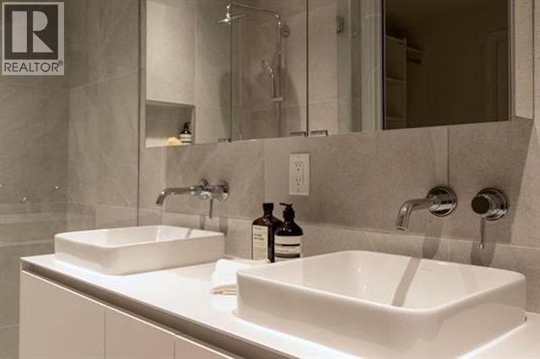 301 717 W 17Th Avenue, Vancouver, BC