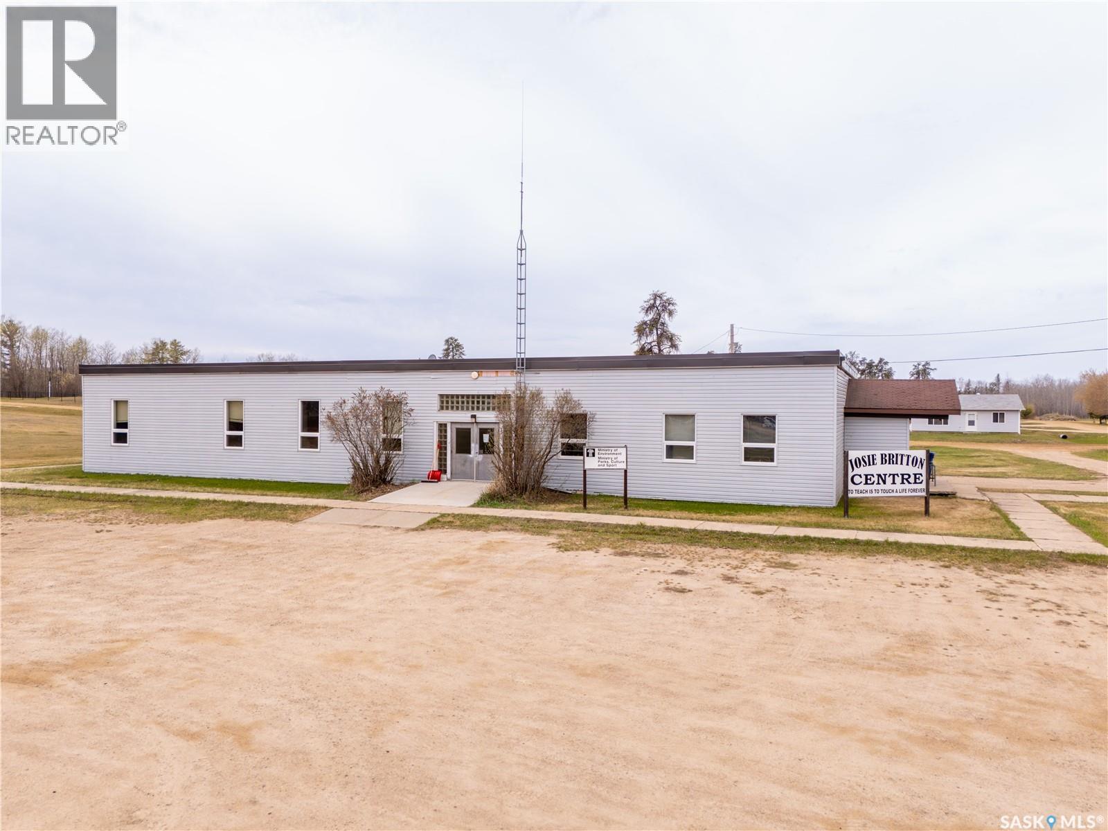 198 1St Avenue S, Pierceland, SK - Outdoor