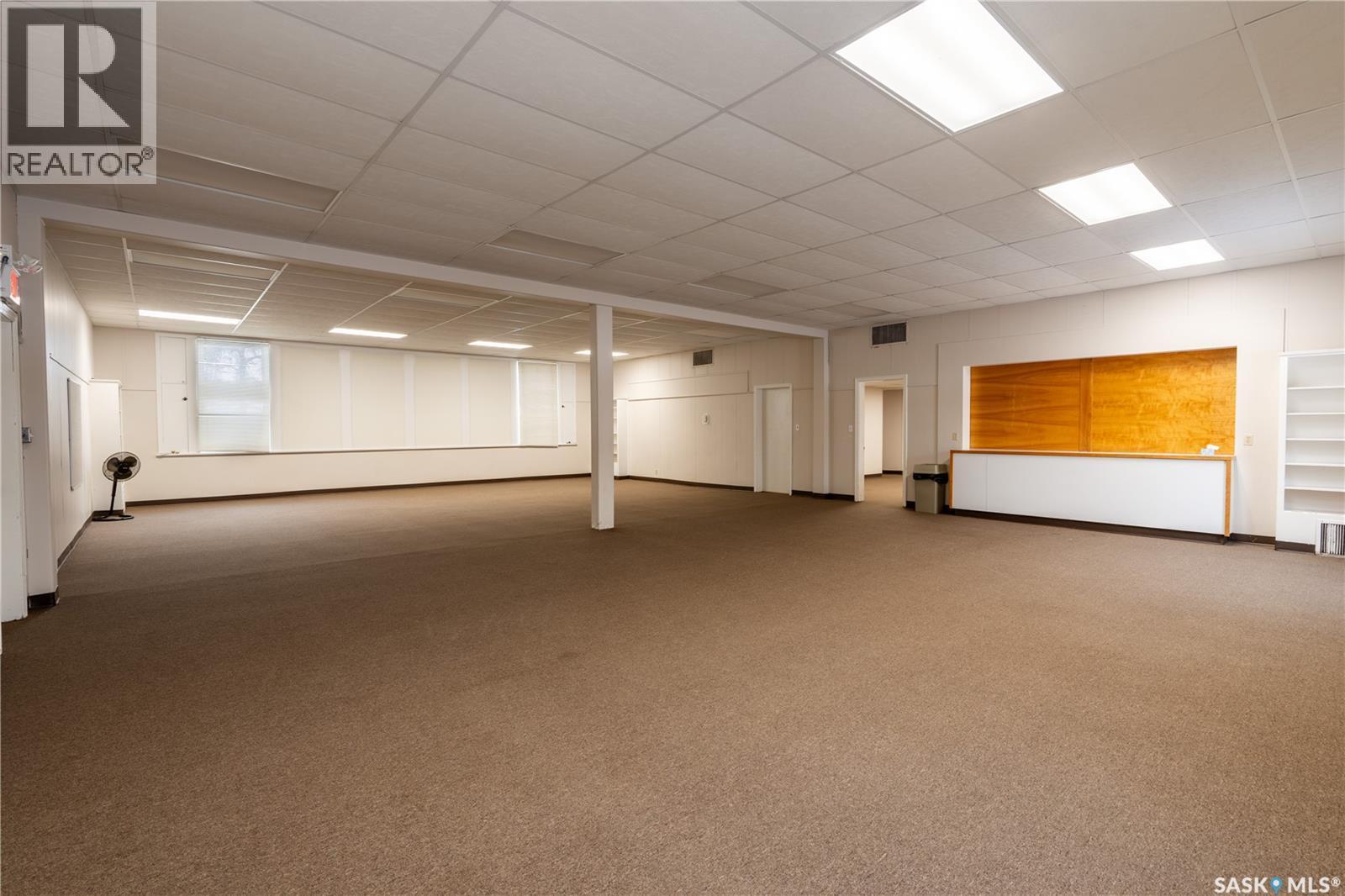 198 1St Avenue S, Pierceland, SK - Indoor