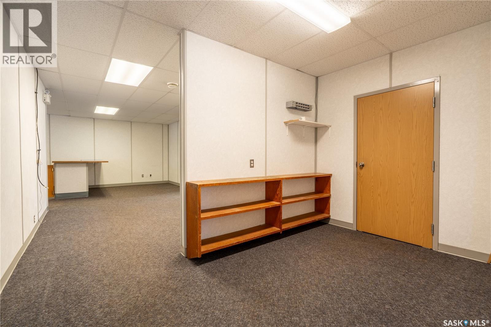 198 1St Avenue S, Pierceland, SK - Indoor