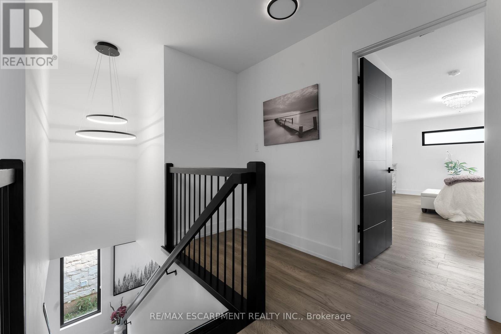 14 Willowbrook Drive, Welland, ON - Indoor Photo Showing Other Room