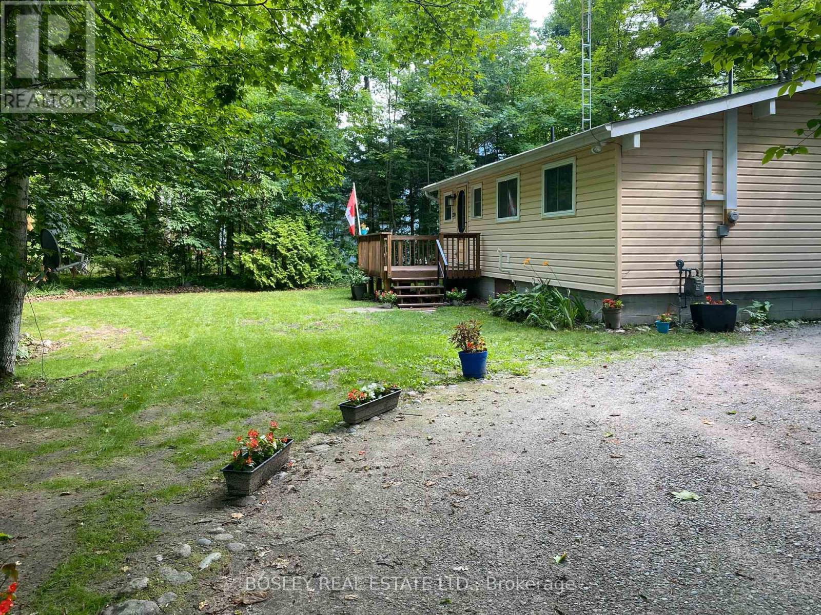 1204 Tiny Beaches Road N, Tiny, ON - Outdoor