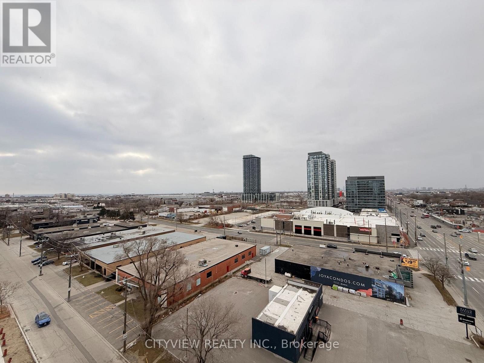 815 - 1037 The Queensway, Toronto, ON - Outdoor With View