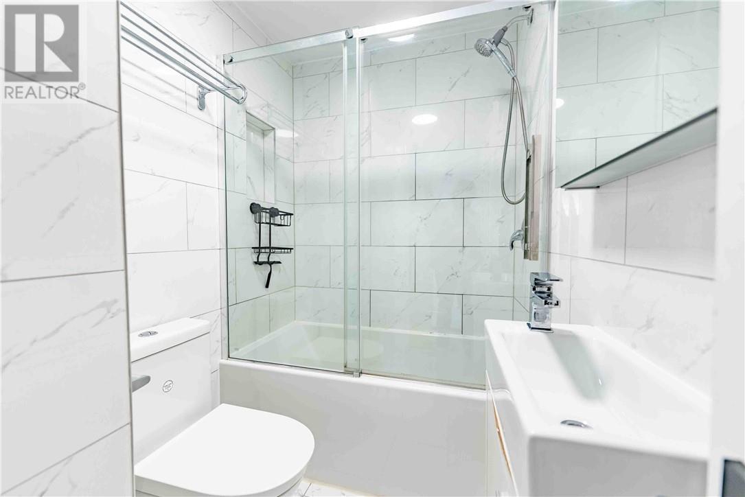 744 Martindale Road, Sudbury, ON - Indoor Photo Showing Bathroom