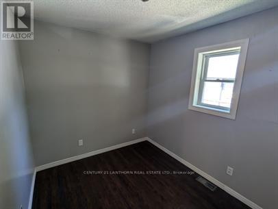 Upper Unit - bedroom 1 - 22 Water Street, Quinte West (Trenton Ward), ON
