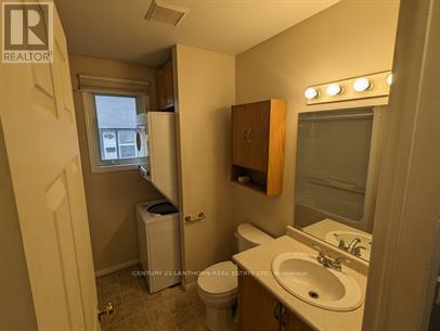 Upper Unit - Bathroom - 22 Water Street, Quinte West (Trenton Ward), ON