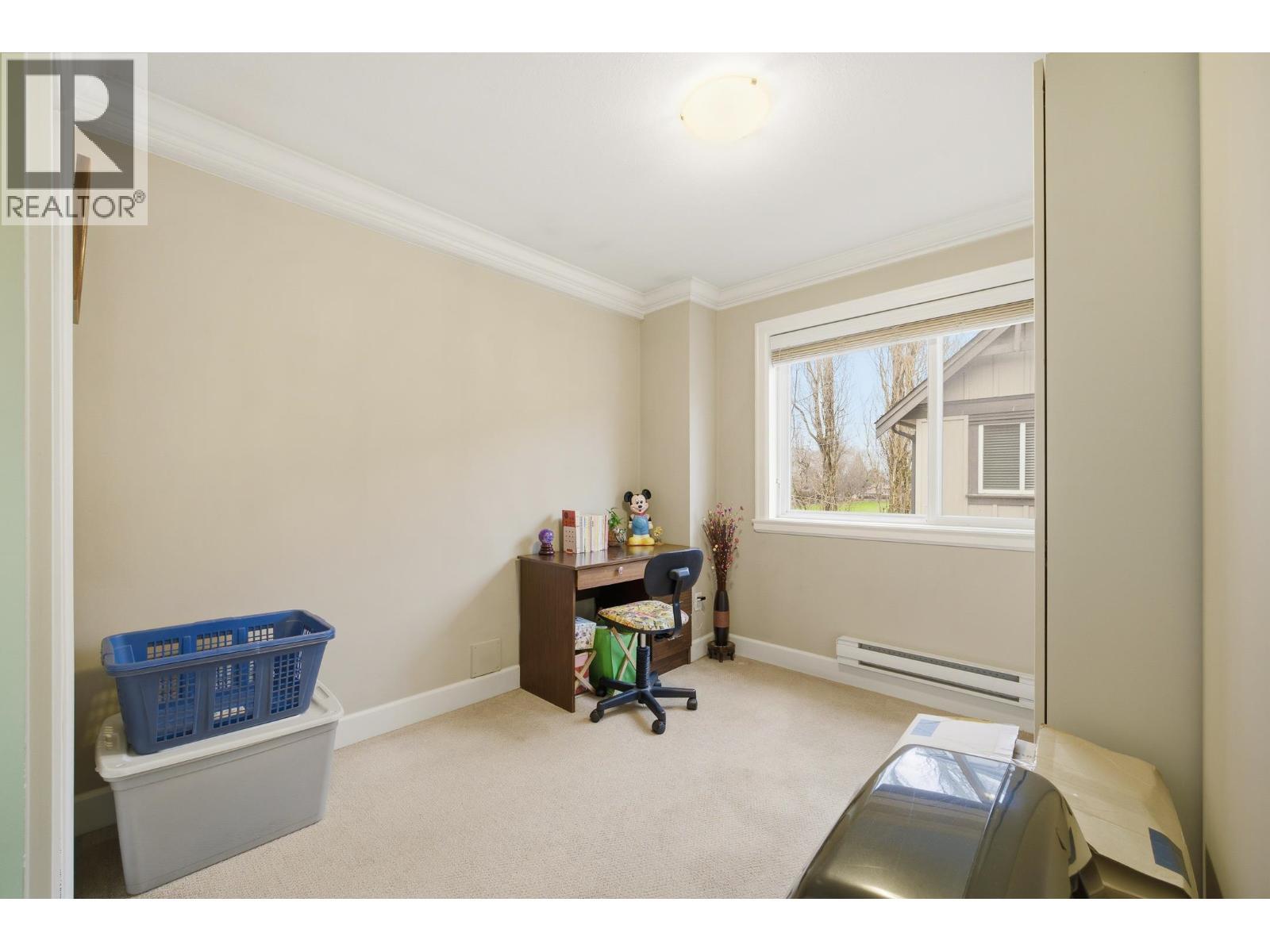 11 10999 Steveston Highway, Richmond, BC - Indoor