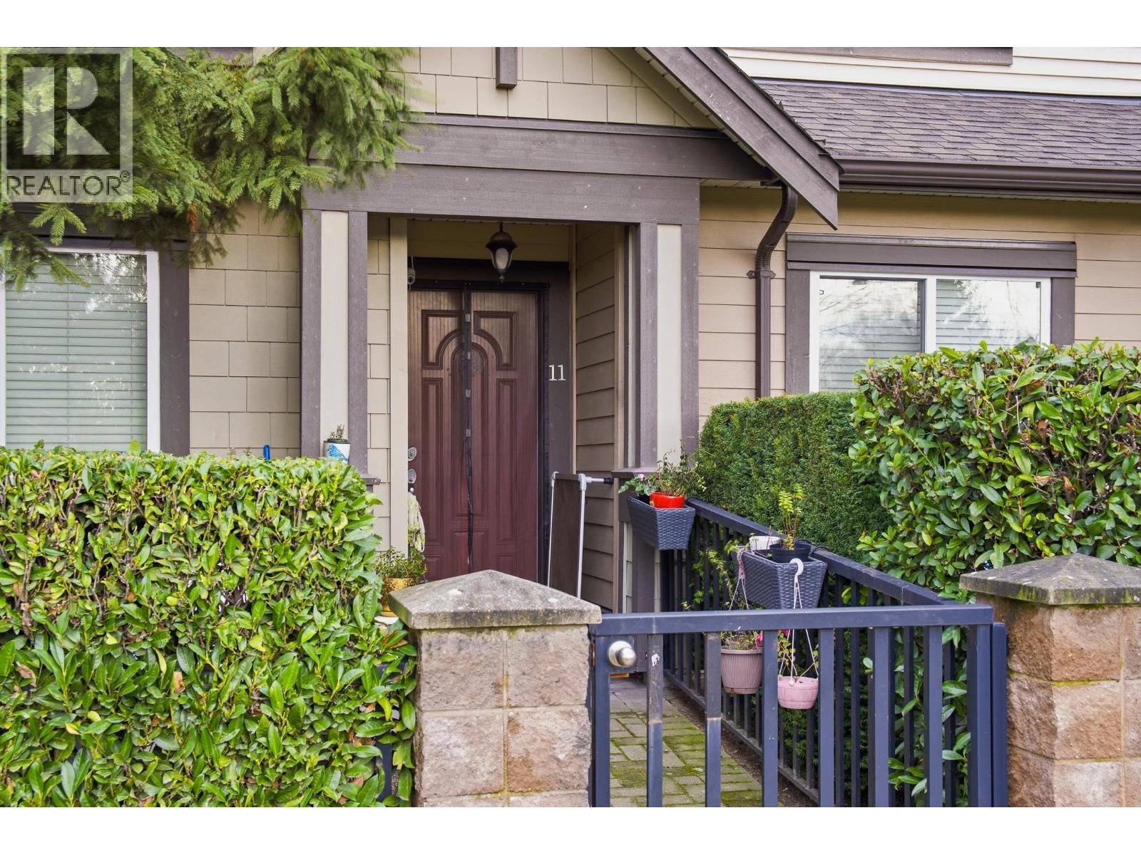 11 10999 Steveston Highway, Richmond, BC - Outdoor