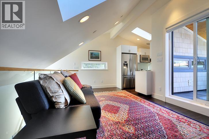 3608 W 30Th Avenue, Vancouver, BC - Indoor Photo Showing Other Room