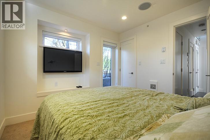 3608 W 30Th Avenue, Vancouver, BC - Indoor Photo Showing Bedroom