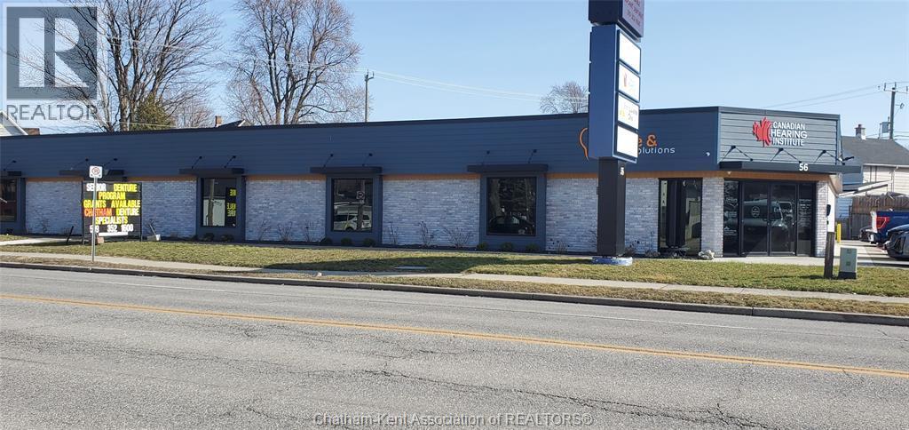 56 Grand Avenue East, Chatham, ON