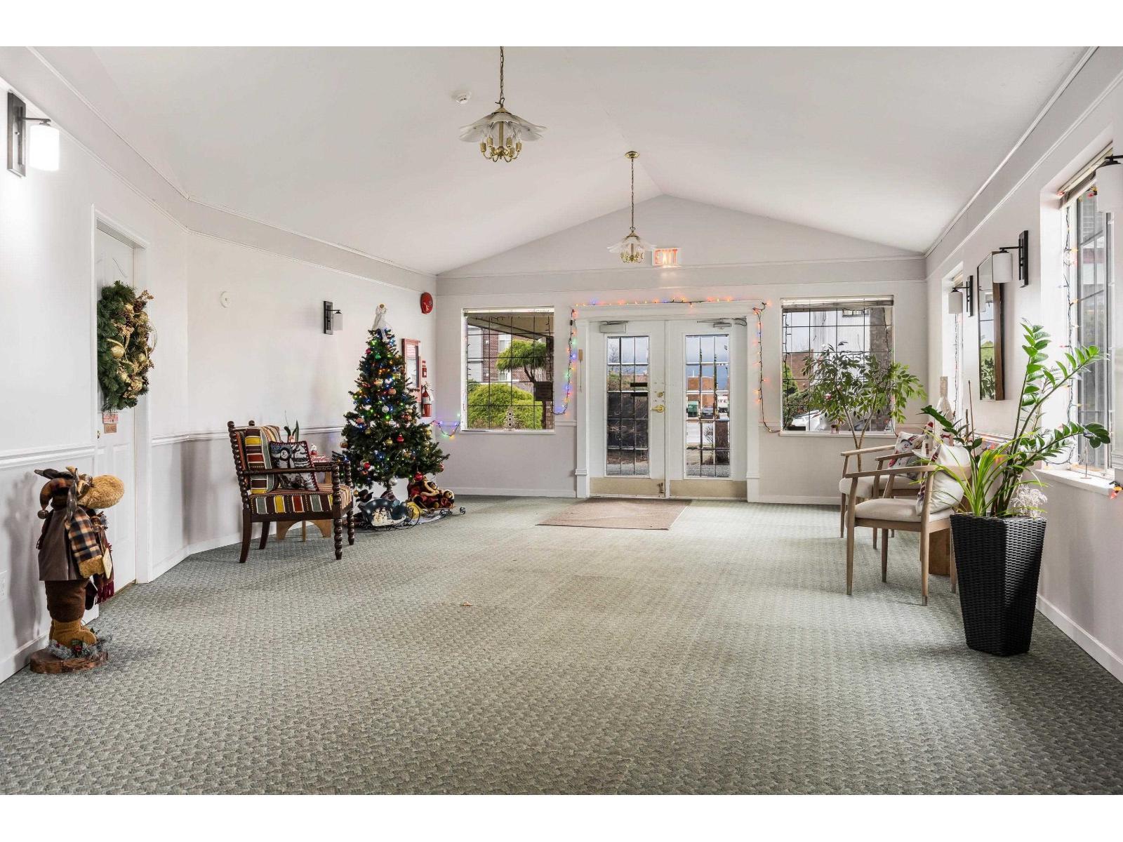 307 45660 Knight Road|Sardis West Vedder, Chilliwack, BC - Indoor