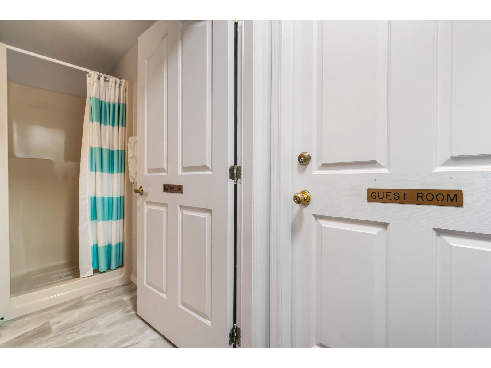 307 45660 Knight Road|Sardis West Vedder, Chilliwack, BC - Indoor Photo Showing Other Room